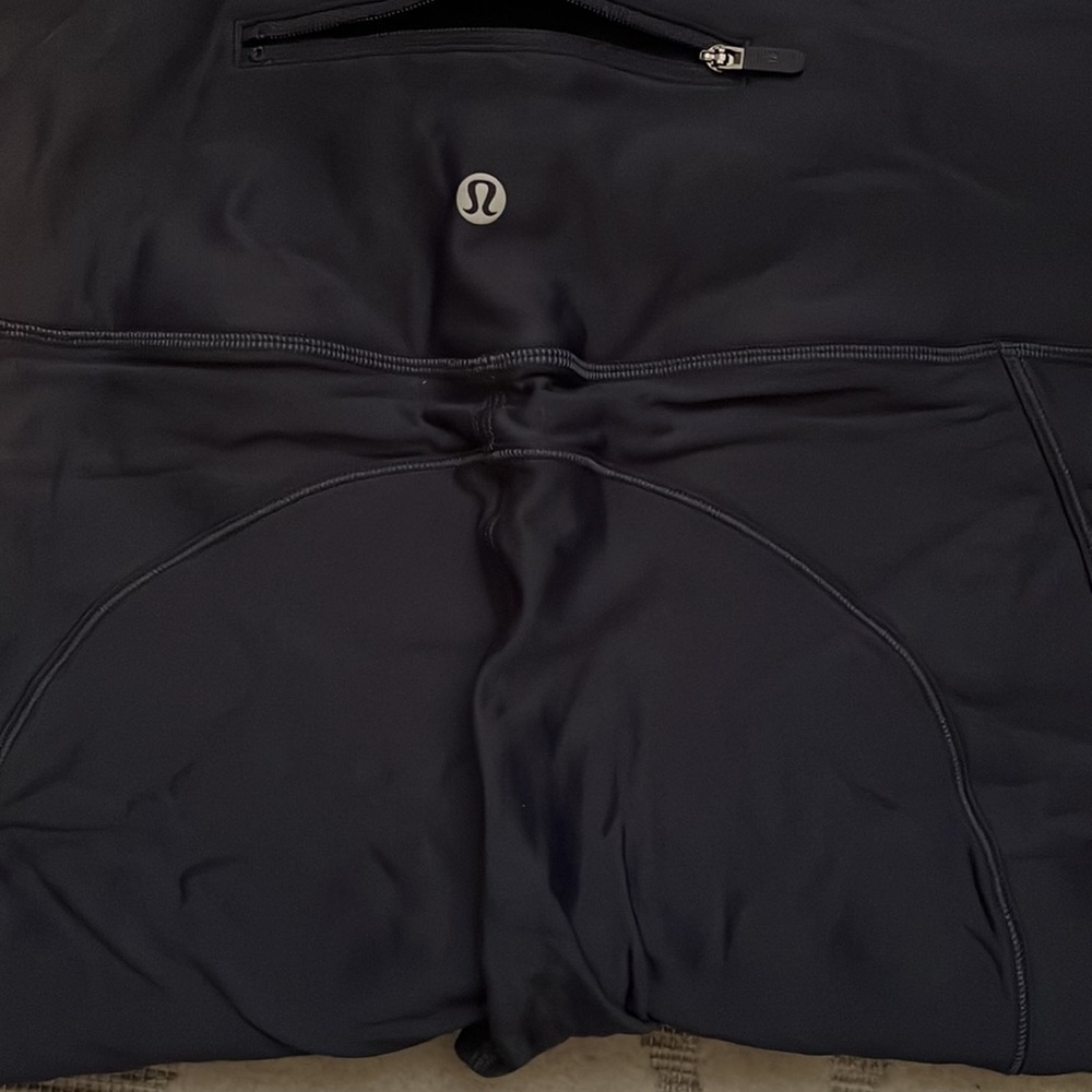 Navy blue Lululemon leggings